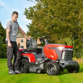Cobra LTX92HR2L 36" Premium Lawn Tractor with Hydro Drive