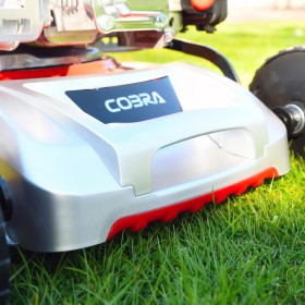 Cobra M40CVX 16" Cobra Powered Lawnmower with Vortex Airflow System