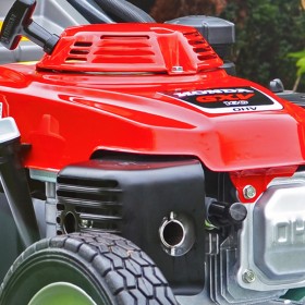 Cobra M48SPH 19" Honda Powered Lawnmower