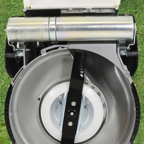 Cobra RM53HST-PRO 21" Roller Mower / Hydrostatic Drive