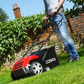Cobra SA32E 13" Electric Powered Scarifier Cobra SA32E 13" Electric Powered Scarifier